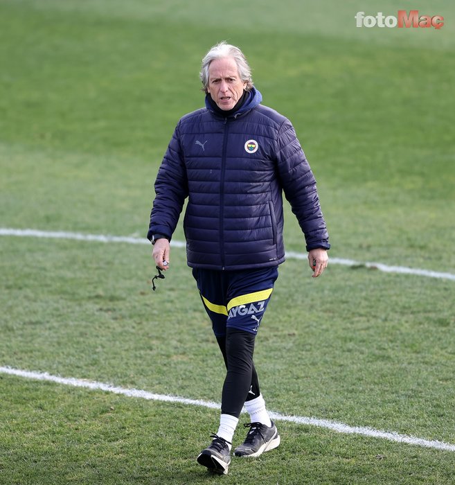 Fenerbahçe Manchester United'dan transfer yapıyor! Crespo yerine Fred sürprizi