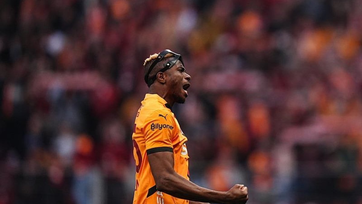 Victor Osimhen'den gündem olan transfer itirafı! Galatasaray... Victor Osimhen'den gündem olan transfer itirafı! Galatasaray...
