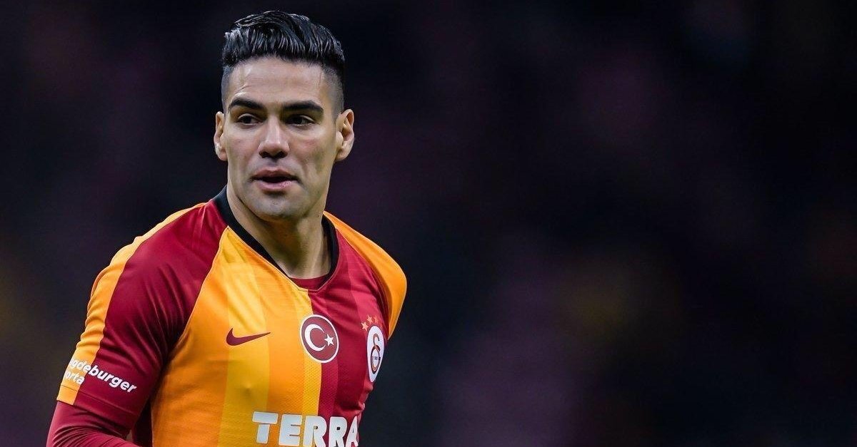 Son Dakika Galatasaray Transfer Haberi Galatasaray Da Falcao Bombasi Patladi Anlasma Tamam Fotomac