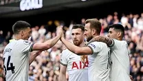Tottenham golcüleriyle güldü!
