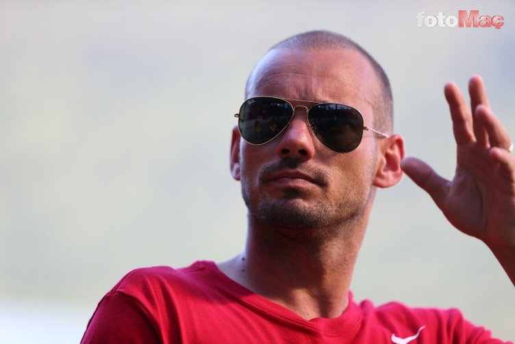 Wesley Sneijder ve Burak Yılmaz yeniden buluşuyor! Yönetici açıkladı