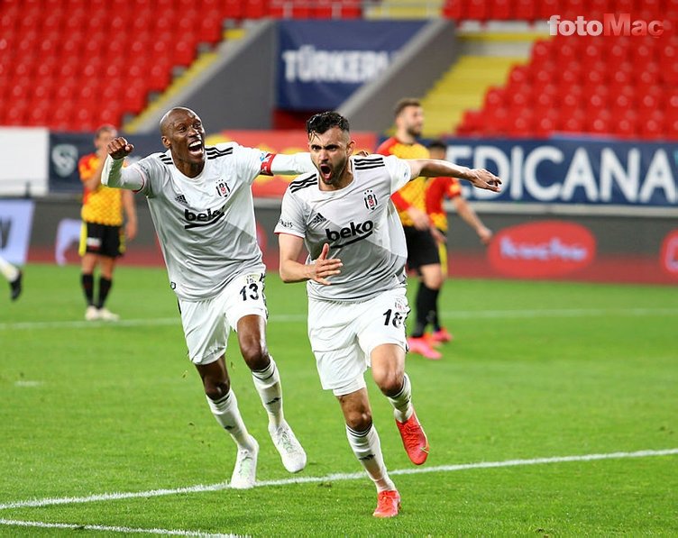 Son dakika transfer haberi: Beşiktaş'ta Sergen Yalçın sonrası sırada Rachid Ghezzal ve Valentin Rosier var!