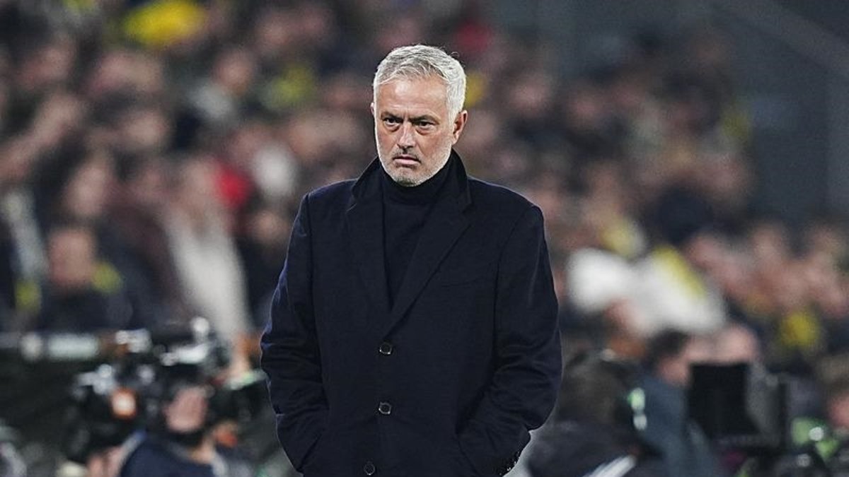 FENERBAHÇE HABERLERİ - Jose Mourinho'dan Yusuf Akçiçek'e övgü! FENERBAHÇE HABERLERİ - Jose Mourinho'dan Yusuf Akçiçek'e övgü!