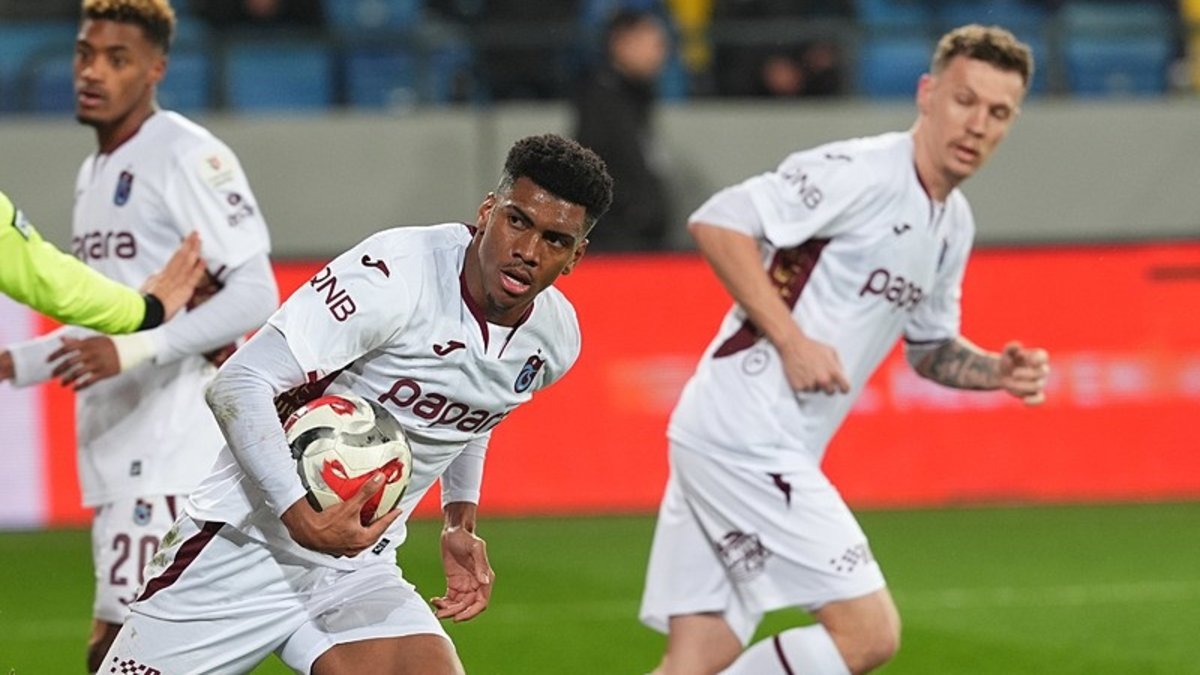 İlk yarıda toplam 33 gol kaydetti