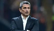 Yalçın gitti favori Lucescu