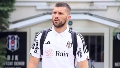Beşiktaş Ante Rebic ile yollarını ayırdı!