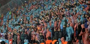Dostluk rüzgarı esti