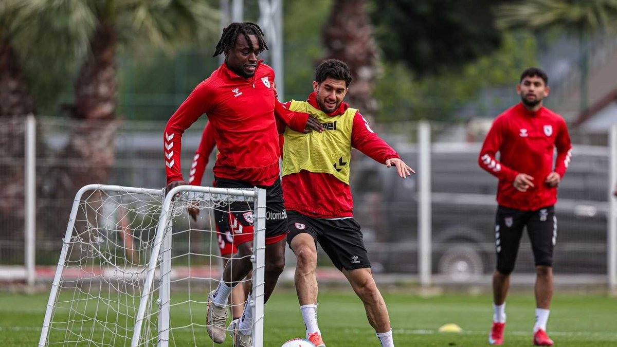 Bursaspor'da transfer şov