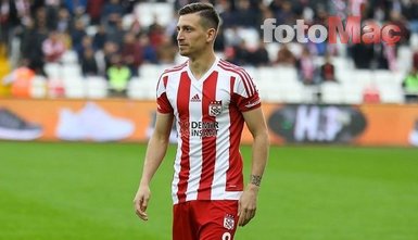 Fenerbahçe ve Galatasaray'ın Mert Hakan teklifinde fark 5 milyon TL!