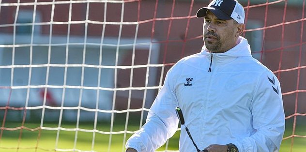 Stoper ve sol kanat arıyoruz