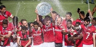 Ajax'tan PSV'ye hediye