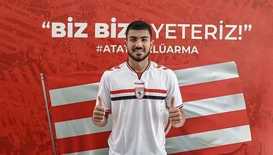 Emir’den 5 yıllık imza