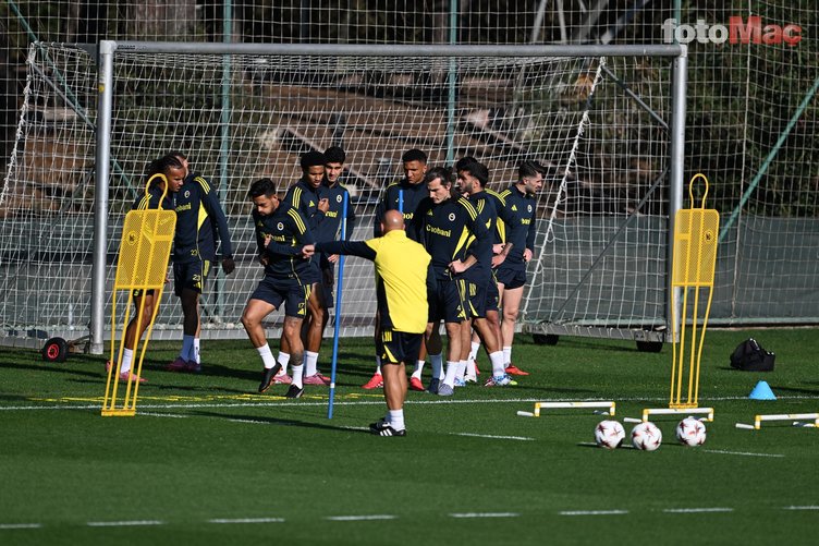 Fenerbahçe'de yaprak dökümü! Ayrılık sırası onlarda