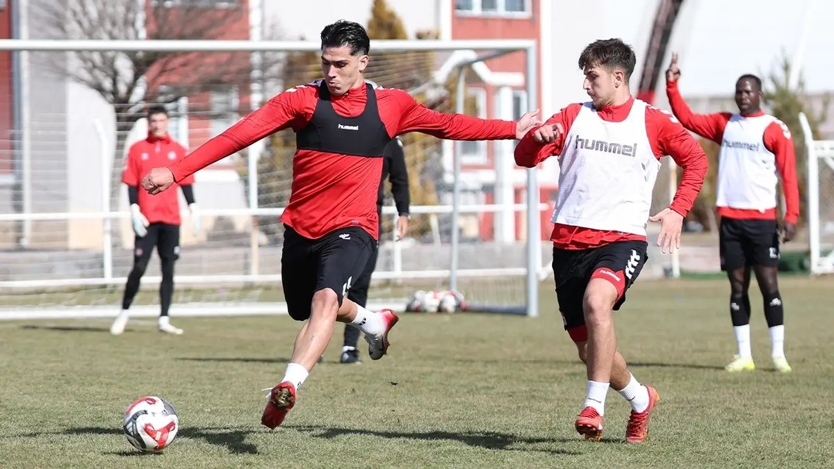 Özbelsan Sivasspor’da Adana Demirspor hazırlıkları sürüyor!