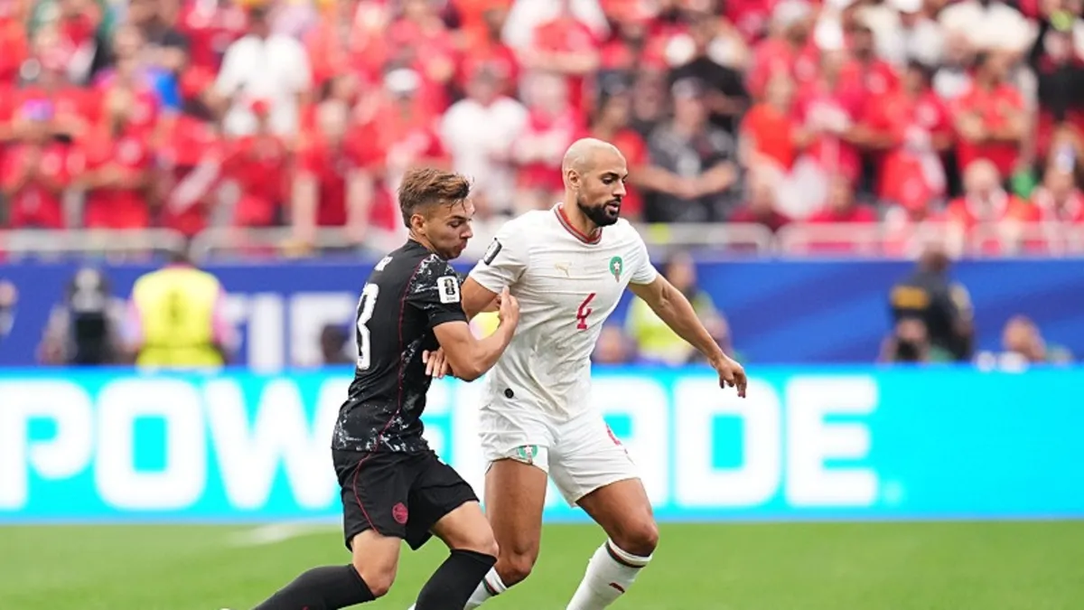 Amrabat’a 15 milyon