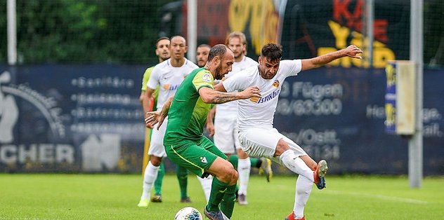 Kayserispor hazırlık maçında farklı mağlup