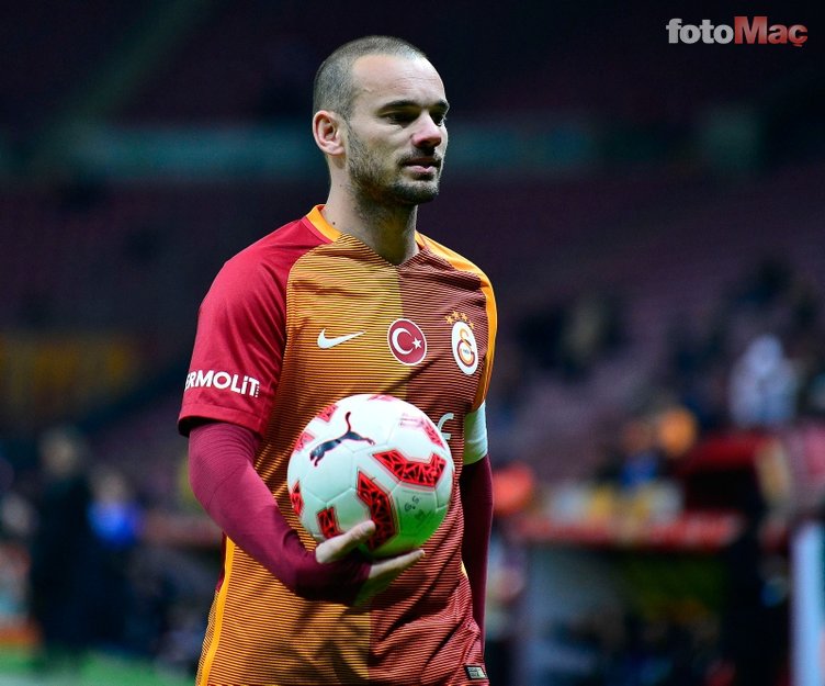 Son dakika spor haberleri: Wesley Sneijder'den dikkat çeken Hakan Çalhanoğlu sözleri!
