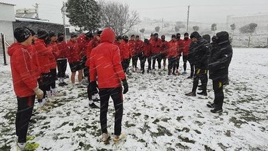 Bergama Belediyespor-Modafen maçına kar engeli! Ertelendi...