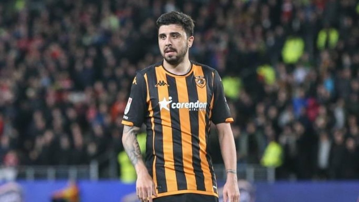 Ozan Tufan paylaşımını sildi Son dakika Trabzonspor haberleri Fotomaç