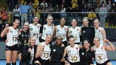 Vakıfbank 3-0 Çukurova Belediyespor (MAÇ SONUCU - ÖZET) Vakıfbank yarı finalde!