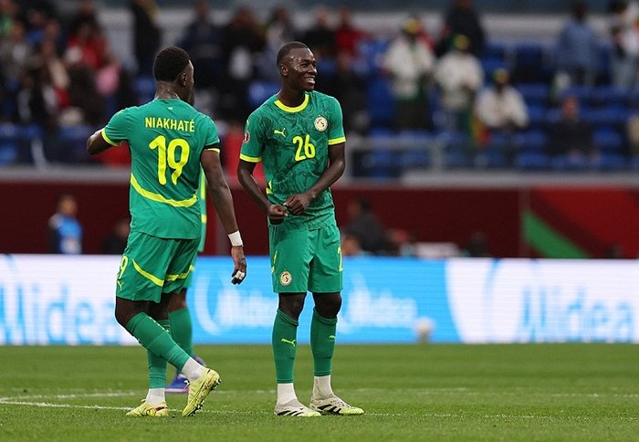 pape-gueye-kimdir-nereli-kac-yasinda-hangi-takimda-oynuyor-1767785452665.jpeg Pape Gueye kimdir? Nereli, kaç yaşında?