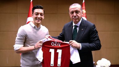 Mesut Özil'den Başkan Erdoğan'a destek mesajı: Değerini bil!