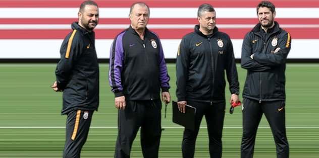 Galatasaray'da şok istifa!