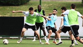Beşiktaş'ta derbi mesaisi başladı!