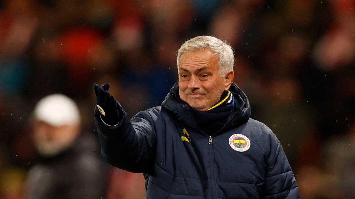 Jose Mourinho'nun paylaşımında dikkat çeken not! Jose Mourinho'nun paylaşımında dikkat çeken not!