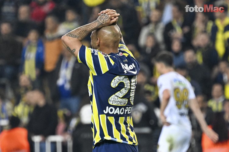 Joao Pedro'dan Fenerbahçe ve transfer itirafı! "Çok acı çektim"