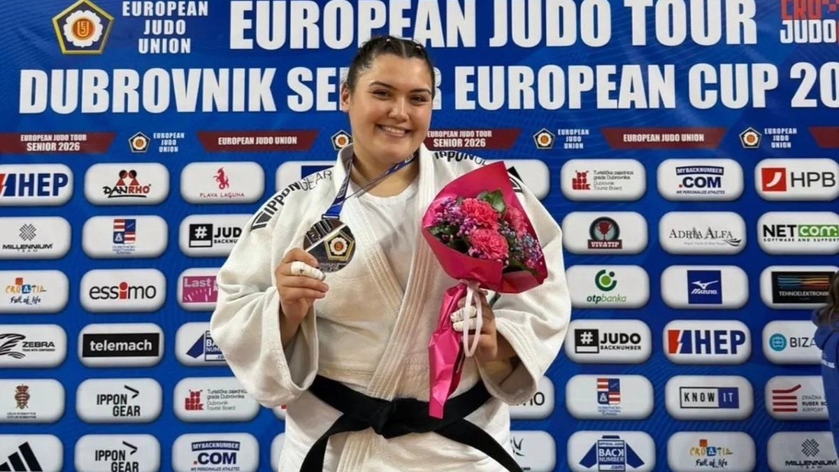 Manisalı Dirgen, Hırvatistan’da metalik madalya kazandı!