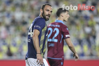 Geceye damga vuran konuşma! Emre Belözoğlu Volkan Demirel'i aradı ve...