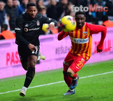 Jeremain Lens ile ilgili gerçeği canlı yayında açıkladı! Köklerine hizmet ediyor