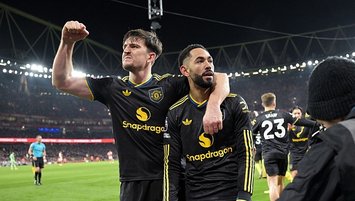 Maguire kapış kapış