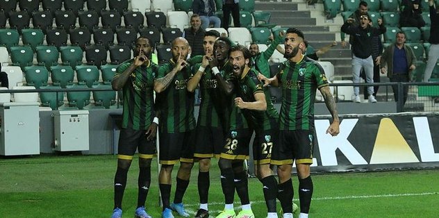 Kocaelispor evinde galip | Kocaelispor - Erzurumspor: 2-0 MAÇ SONUCU - ÖZET - Son dakika TFF 1.Li...