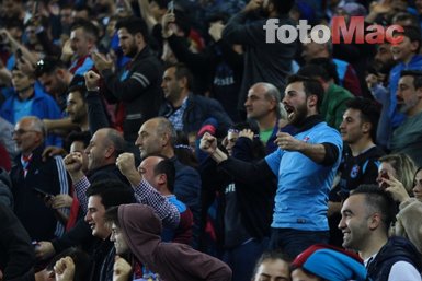 Ünlü yazardan flaş sözler! Hakemler Trabzonspor’u doğruyor