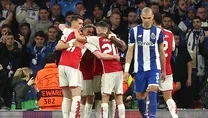 Arsenal penaltılarla turladı!