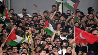 Fenerbahçe tribünlerinden Filistin’e destek