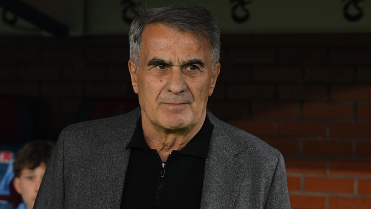 Trabzonspor'da ayrılık listesi hazır! Güneş 4 isme iletti