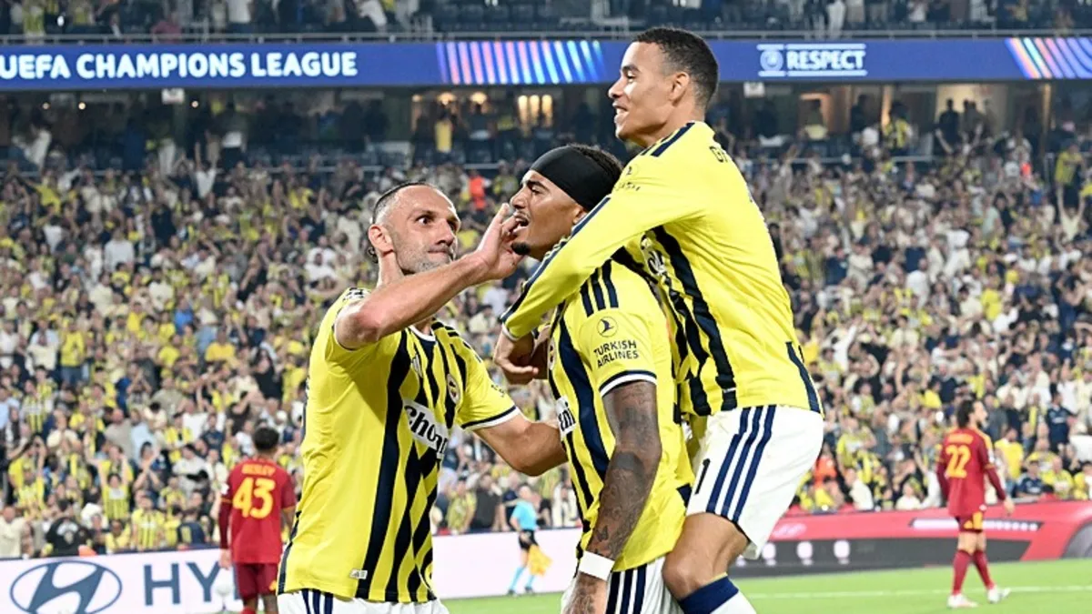 Fenerbahçe, Süper Lig'de Gaziantep FK'ye konuk oluyor!
