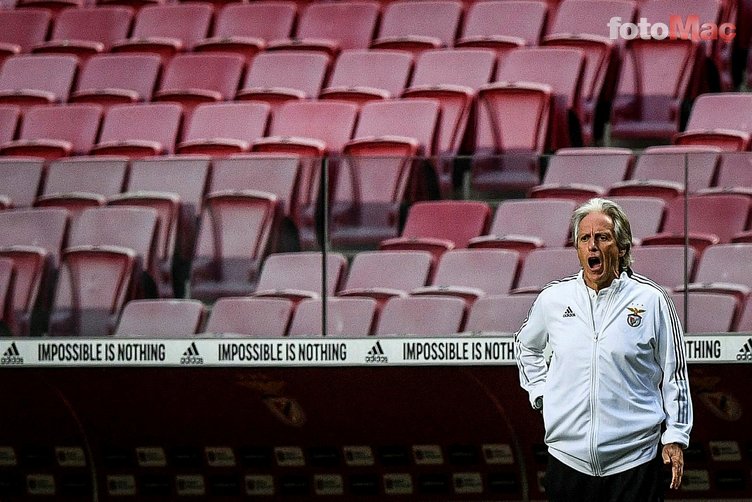 Transferde flaş gelişme! Fenerbahçe'yi takibe aldı