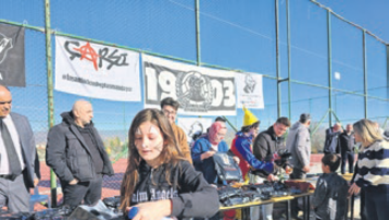 Alkışlar taraftara