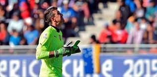 Muslera sevgisi sınır tanımadı