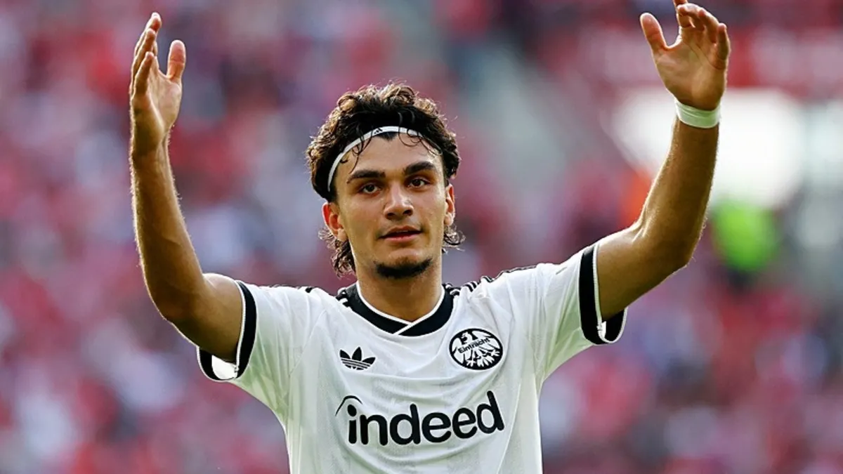Galatasaray'ın Can Uzun ısrarı devam ediyor! Okan Buruk transferi çok istiyor