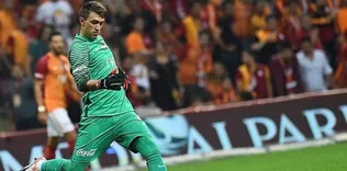 Rekor Muslera’da