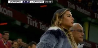 Maicon’un eşinden olay hareket