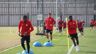 Samsunspor Adana Demirspor ile yapacağı maçın hazırlıklarını sürdürdü
