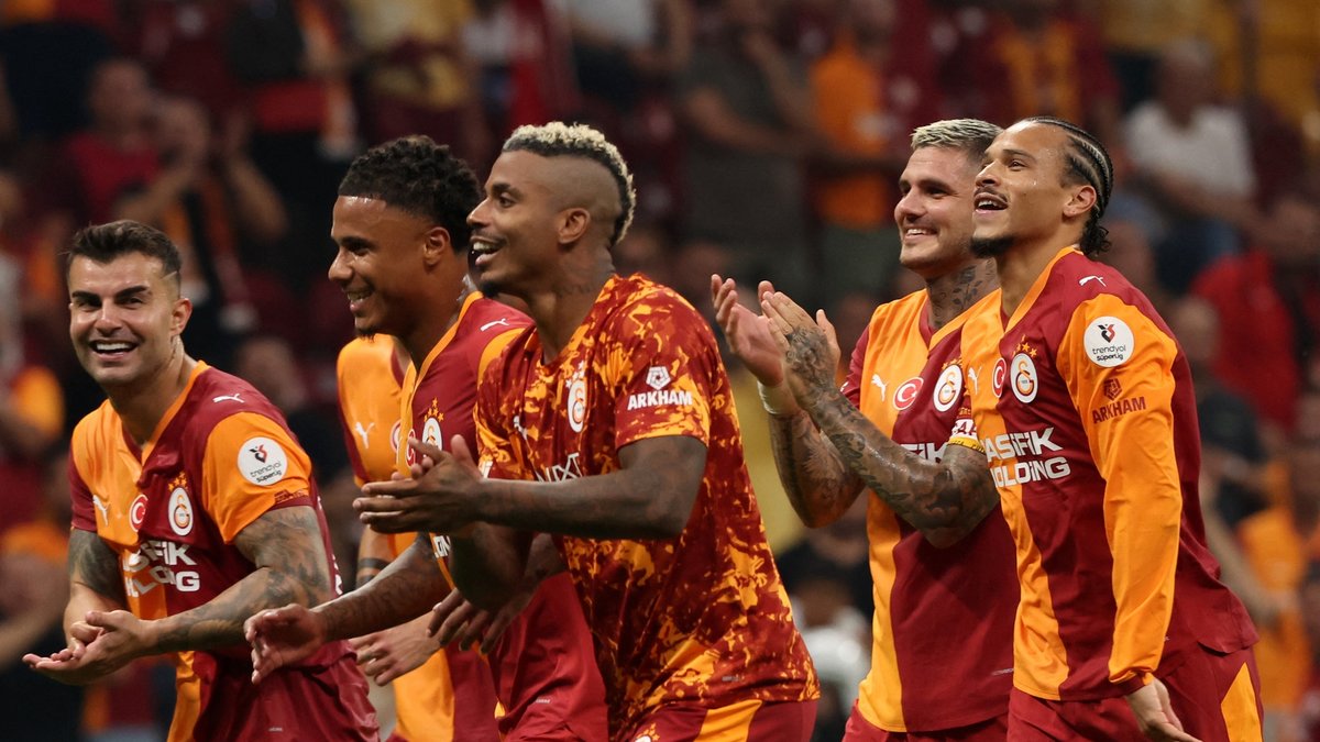 Galatasaray'da beklenmedik ayrılık! 'Ortam değişikliği istiyor'