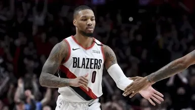 Damian Lillard NBA'e damga vuruyor!