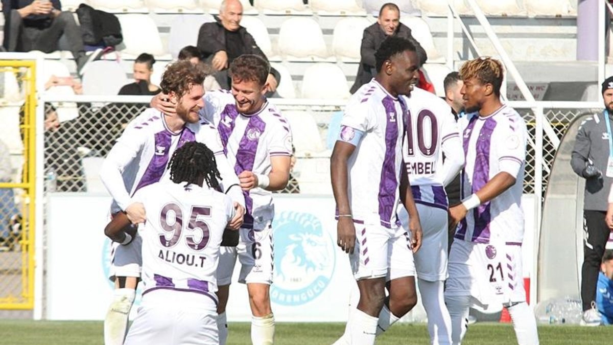 Emre Gökdemir İnşaat Ankara Keçiörengücü 7-0 Yeni Malatyaspor (MAÇ SONUCU ÖZET) Emre Gökdemir İnşaat Ankara Keçiörengücü 7-0 Yeni Malatyaspor (MAÇ SONUCU ÖZET)